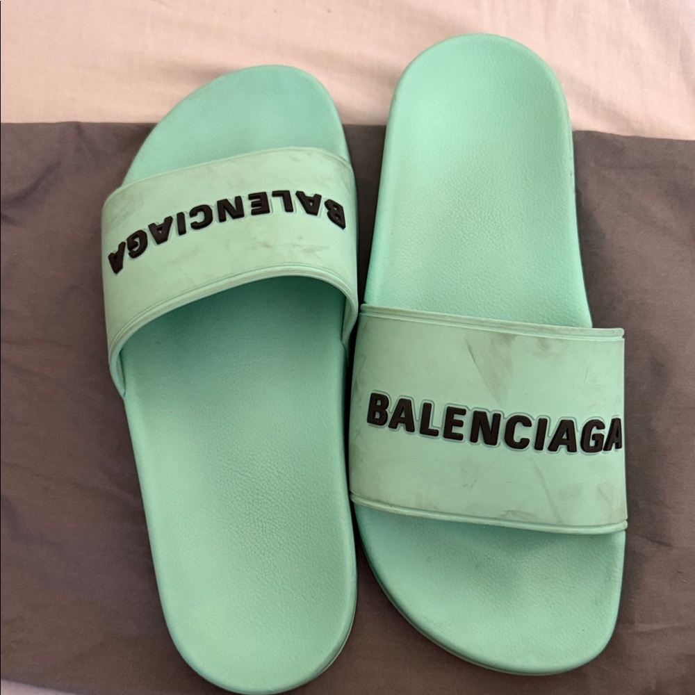 Balenciaga Mint Green Slide Sandals with Black Logo - Picture 6 of 6